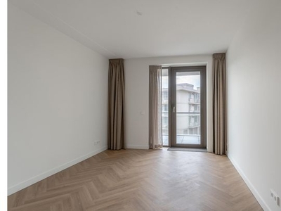 Huur 2 slaapkamer appartement van 97 m² in 's-Gravenhage