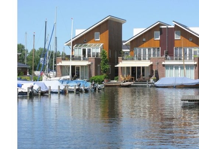 Huur 3 slaapkamer appartement van 100 m² in alkmaar