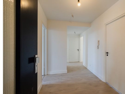 Huur 3 slaapkamer appartement van 100 m² in Utrecht