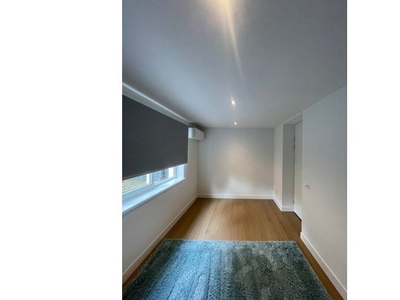 Huur 3 slaapkamer appartement van 110 m² in Best