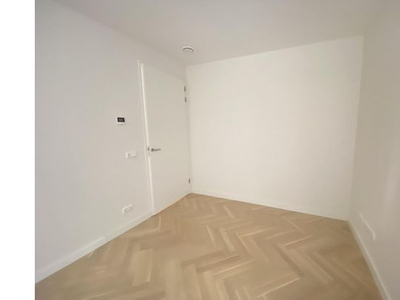 Huur 3 slaapkamer appartement van 110 m² in Groningen