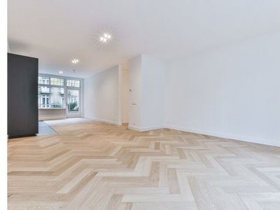 Huur 3 slaapkamer appartement van 120 m² in Amsterdam