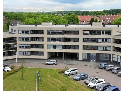 Huur 3 slaapkamer appartement van 91 m² in Papendrecht