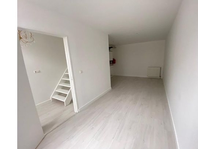 Huur 3 slaapkamer huis van 114 m² in Den Helder