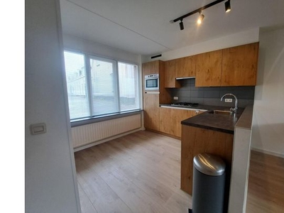 Huur 3 slaapkamer huis van 87 m² in Bergen op Zoom