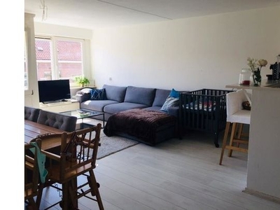 Huur 4 slaapkamer appartement van 80 m² in amsterdam