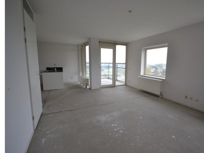 Huur 4 slaapkamer appartement van 82 m² in Rotterdam