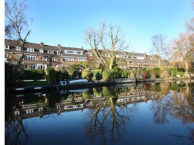 Kamer van 177 m² in Wassenaar