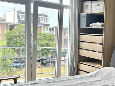 Appartement te huur Valkenboskade, Den Haag