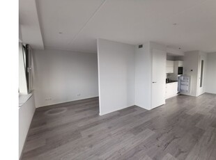 Huur 1 slaapkamer appartement van 102 m² in Utrecht