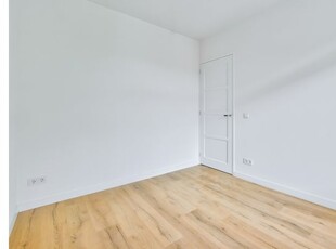 Huur 2 slaapkamer appartement van 45 m² in Amsterdam