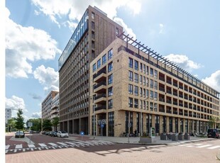 Huur 2 slaapkamer appartement van 77 m² in Amsterdam