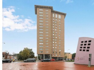 Huur 2 slaapkamer appartement van 99 m² in Groningen