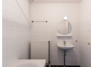 Huur 3 slaapkamer appartement van 106 m² in Rotterdam