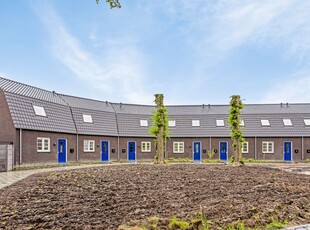 Woonhuis in Hoogeloon met 4 kamers