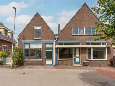 Dorpsstraat 31