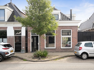 Harlingerstraat 27