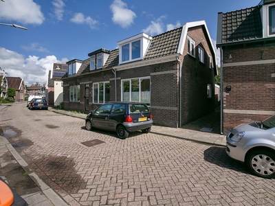 Hogeweg 187