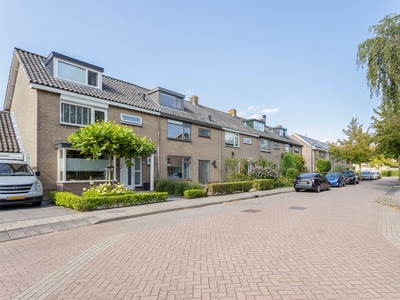 Prins Johan Frisostraat 36