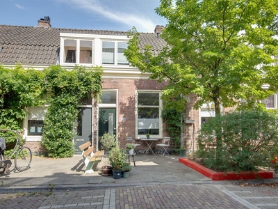 Tulpstraat 16