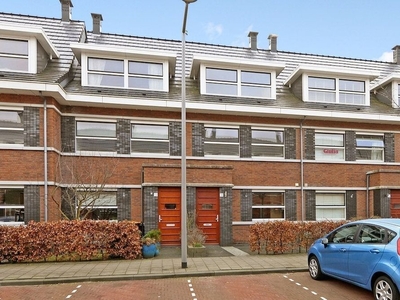 Hoofpolderstraat in Den Haag (155m2)