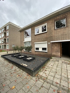 J.H.W. Robersstraat in Enschede (80m2)