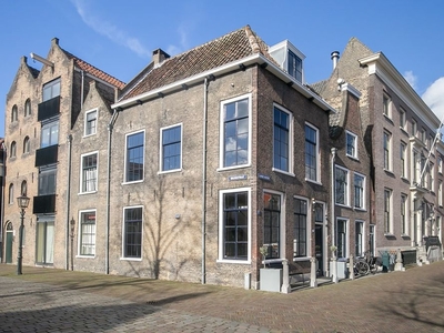 Lange Haven in Schiedam (97m2)