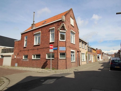 Nieuwediepstraat in Terneuzen (180m2)