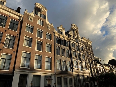 Oudezijds Voorburgwal in Amsterdam (85m2)