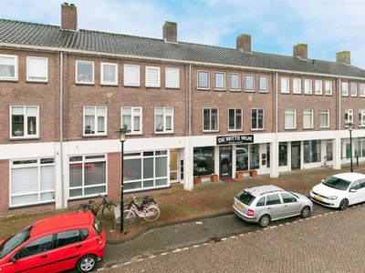 Pastoor Kuypersstraat 22a