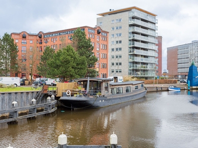 Winschoterdiep in Groningen (75m2)