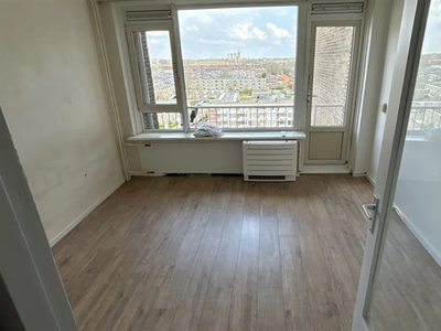 Appartement te huur Winston Churchilllaan, Spijkenisse