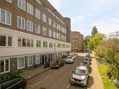 Amstelkade 47