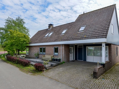 Badhuisweg 15