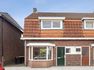 Cornelis Houtmanstraat 25