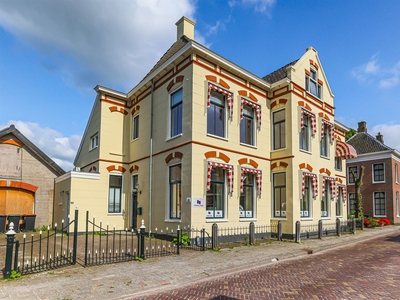 Torenstraat 16