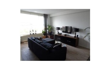 Huur 1 slaapkamer appartement van 64 m² in Rotterdam