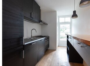 Huur 2 slaapkamer appartement van 52 m² in Amsterdam