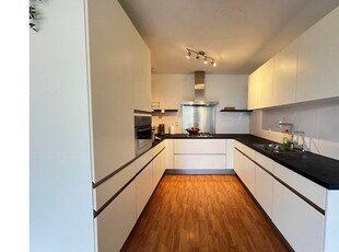 Huur 3 slaapkamer appartement van 85 m² in Amstelveen