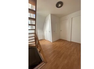 Huur 4 slaapkamer appartement van 106 m² in 's-Hertogenbosch