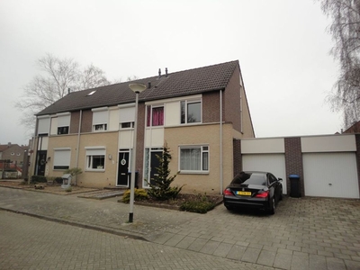 Van Karnebeekstraat in Heerlen (105m2)