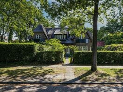 Villa, 2-onder-1-kapwoning te huur in Wassenaar