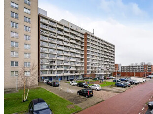 Huur 3 slaapkamer appartement van 85 m² in Waterlandpleinbuurt