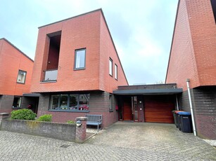 Woonhuis in Hoogland met 4 kamers