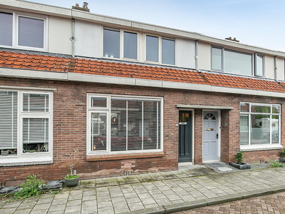 Dwarsstraat 32