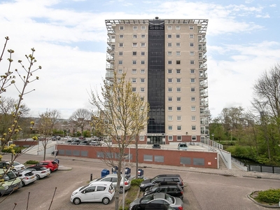 Goudenregenplein in Spijkenisse (76m2)