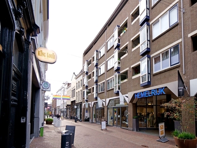 Hemelrijk 16