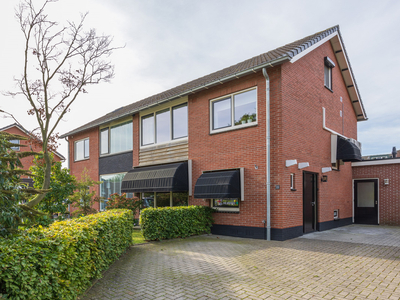 Lizzie Ansinghstraat 13