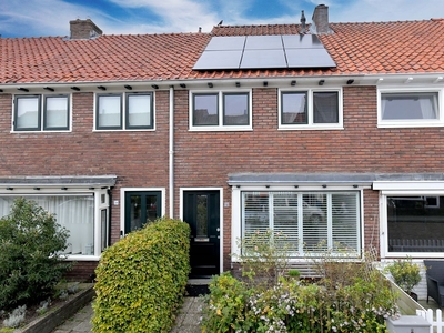 Wouwermanstraat 32