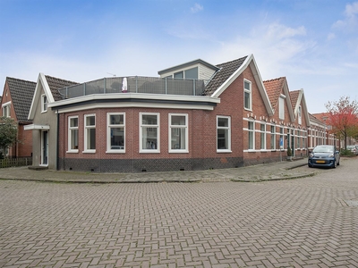 Zuiderstraat 2